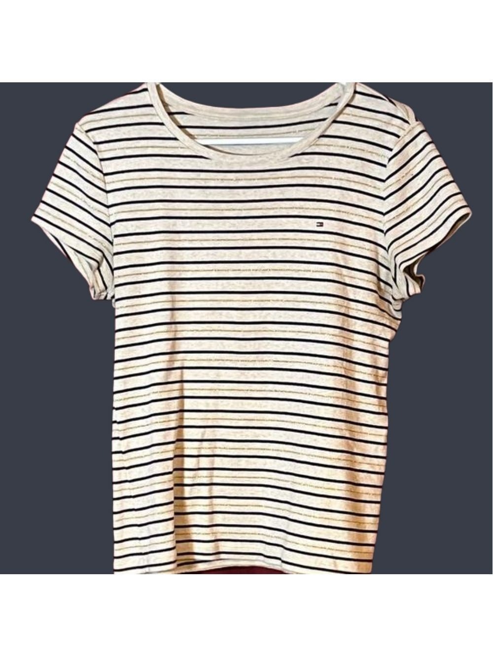 TOMMY HILFIGER women’s striped short sleeve shirt size large but fits small.